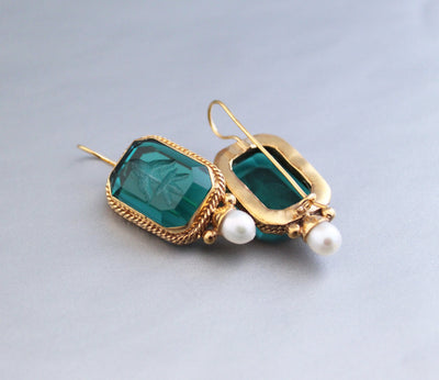 Intaglio Glass Earrings, Vintage Victorian Brass with Pearl, photo 10