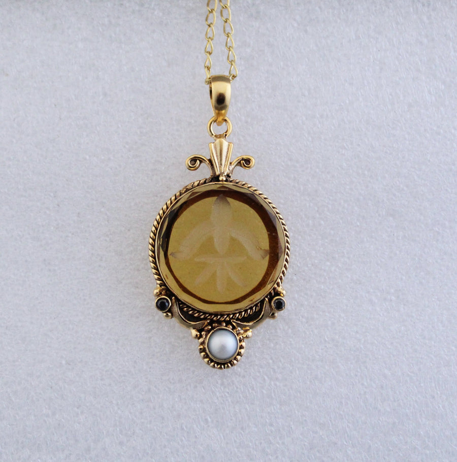 Yellow Intaglio Pendant Necklace, Edwardian Style, Brass, photo 7