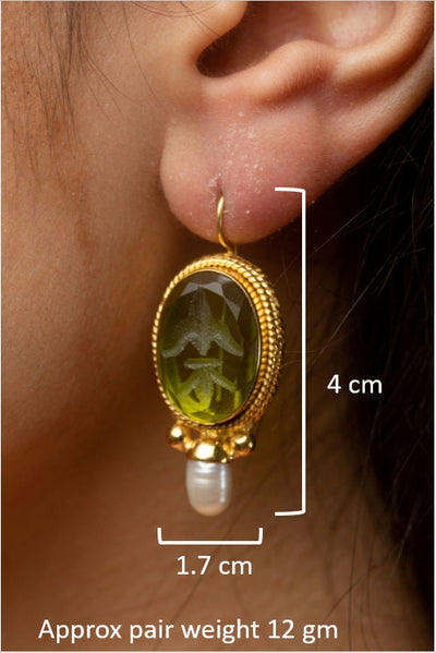 Intaglio Bridal Drop Earrings, Gold and Pearl, photo 3