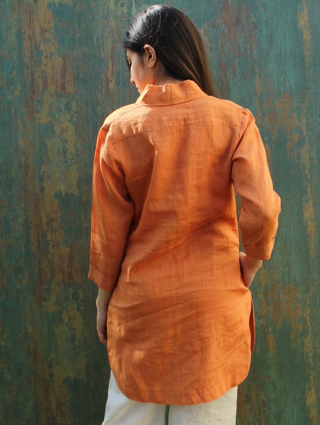 Linen Tunic Dress: V-Neck Midi with 3/4 Sleeves