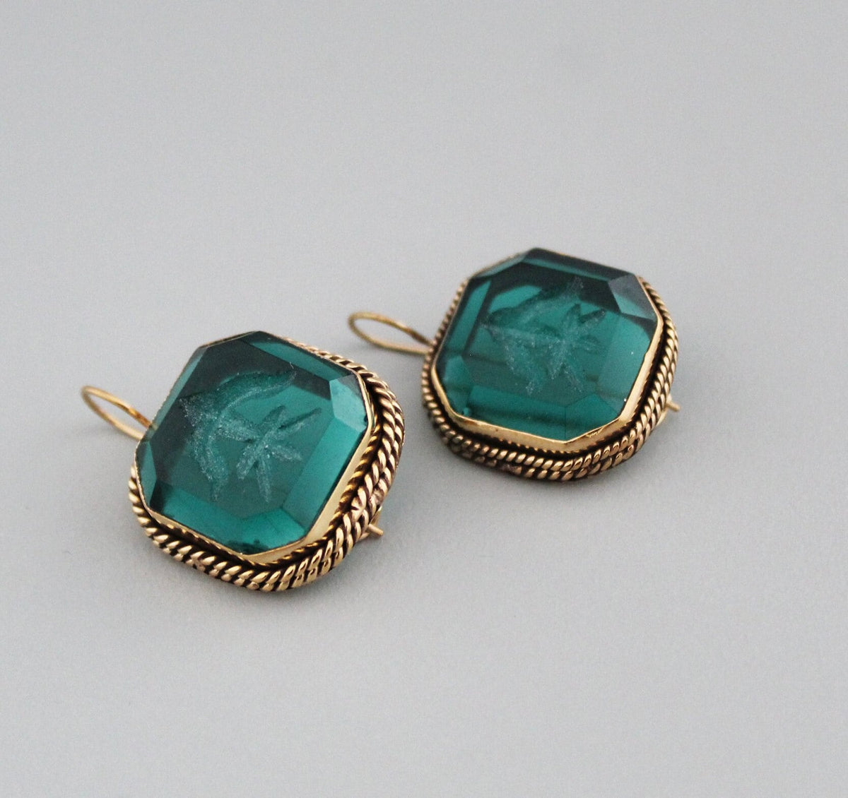 Green Glass Intaglio Earrings, Vintage Cameo Style, 18K Gold, photo 6