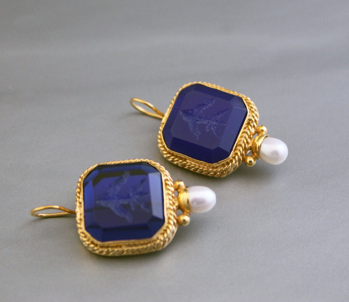 Dark Blue Intaglio Cameo Earrings, Vintage Style, 18K Gold, photo 6