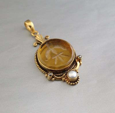 Yellow Intaglio Pendant Necklace, Edwardian Style, Brass, photo 4
