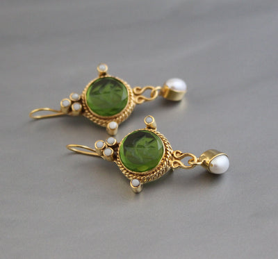 Small Green Round Intaglio Earrings, Art Deco Style, Gold Plated, photo 7