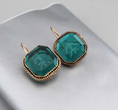 Green Glass Intaglio Earrings, Vintage Cameo Style, 18K Gold, photo 2