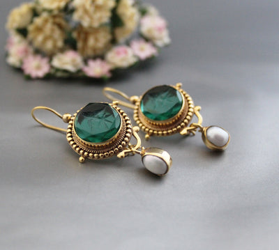 Green Glass Intaglio Earrings, Vintage Dangles, 14K Gold, photo 7