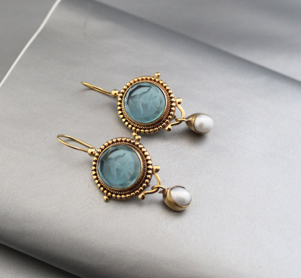 Blue Quartz Intaglio Earrings, Pearl Drops, Gold, photo 7