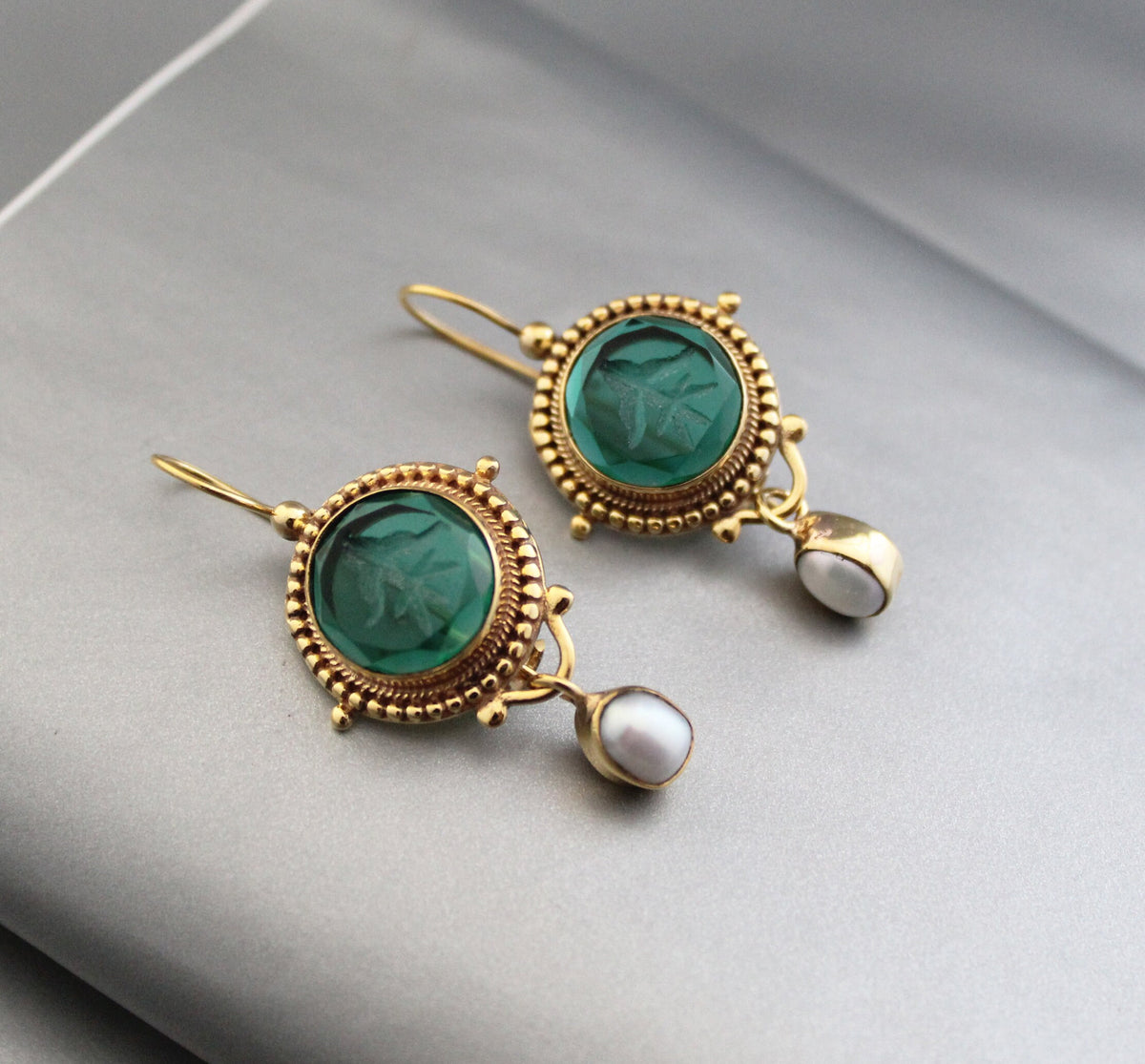 Green Glass Intaglio Earrings, Vintage Dangles, 14K Gold, photo 6