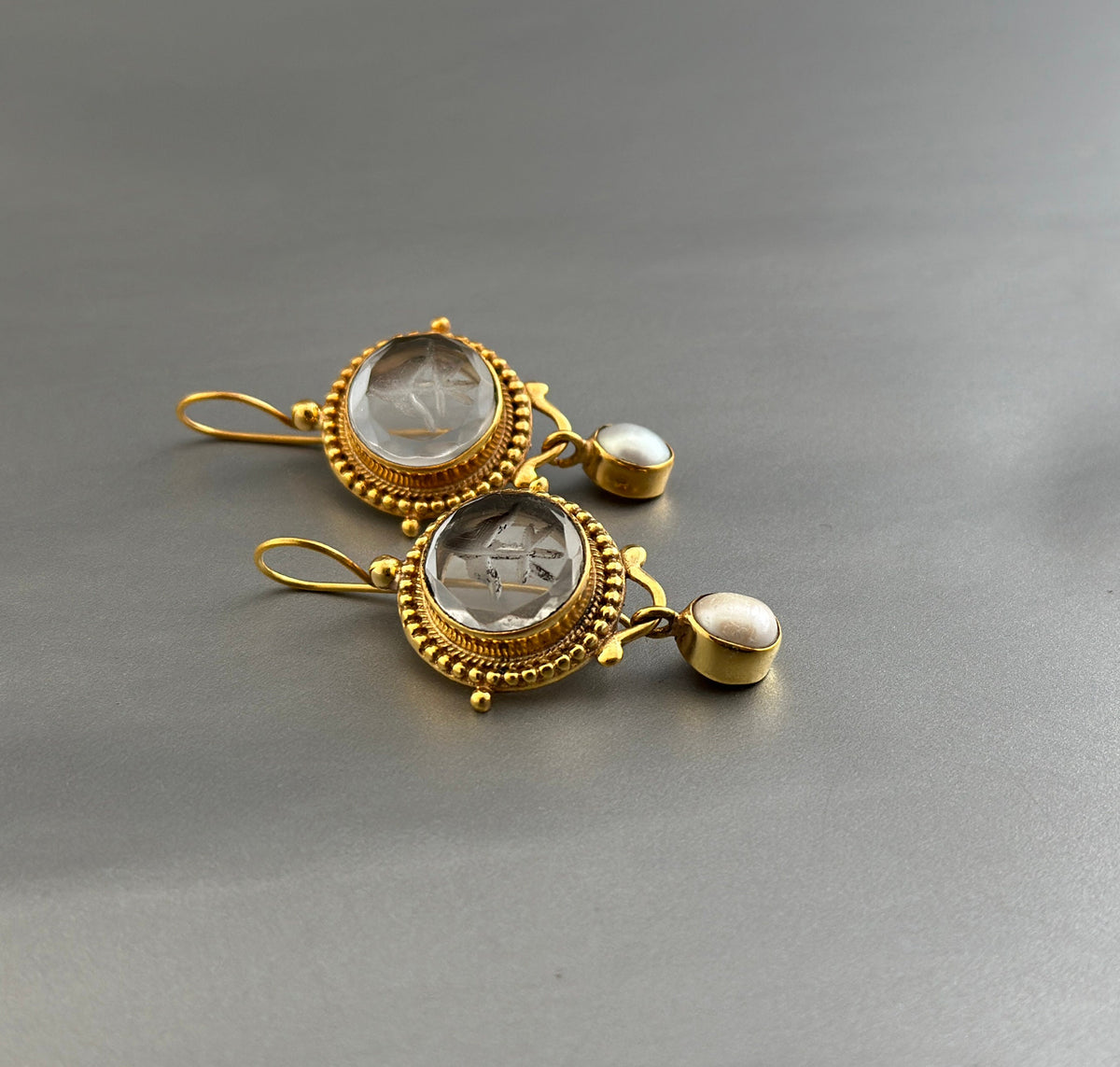 Clear Glass Intaglio Earrings, Victorian Art Deco, Gold with Pearl, photo 5