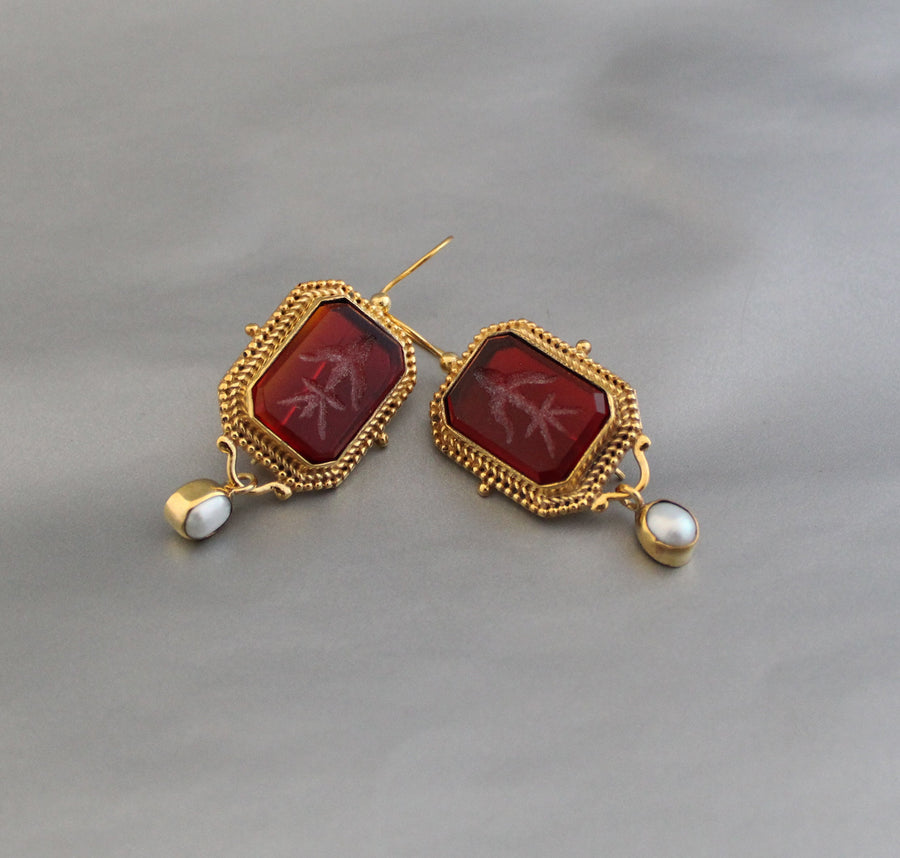 Red Glass Intaglio Earrings, Roman Style, 18K Gold, photo 7