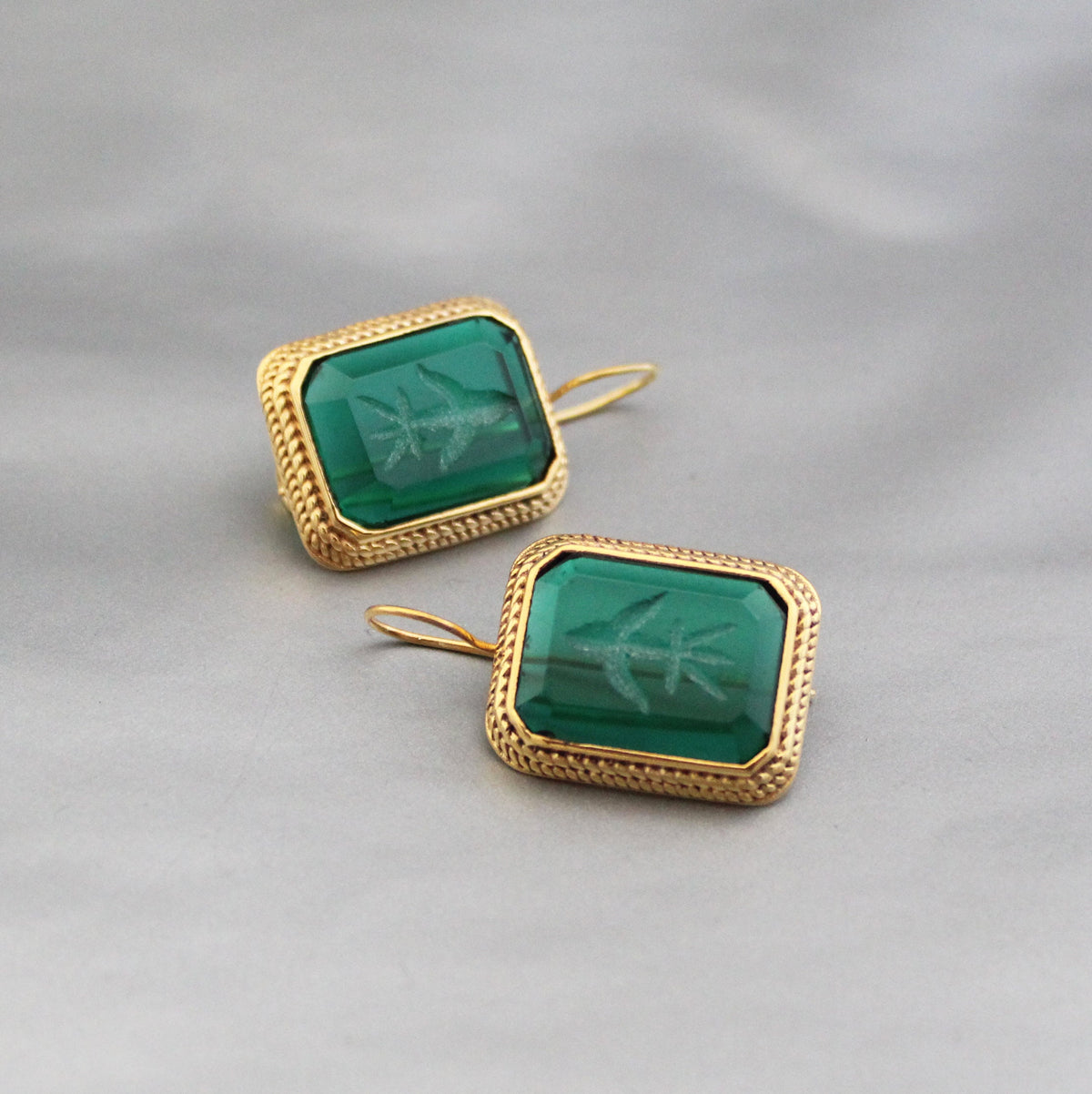 Green Intaglio Glass Earrings, Art Deco Style, Brass, photo 8