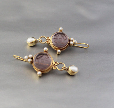 Purple Round Intaglio Earrings, 1920s Art Deco Style, Gold Plated, photo 5