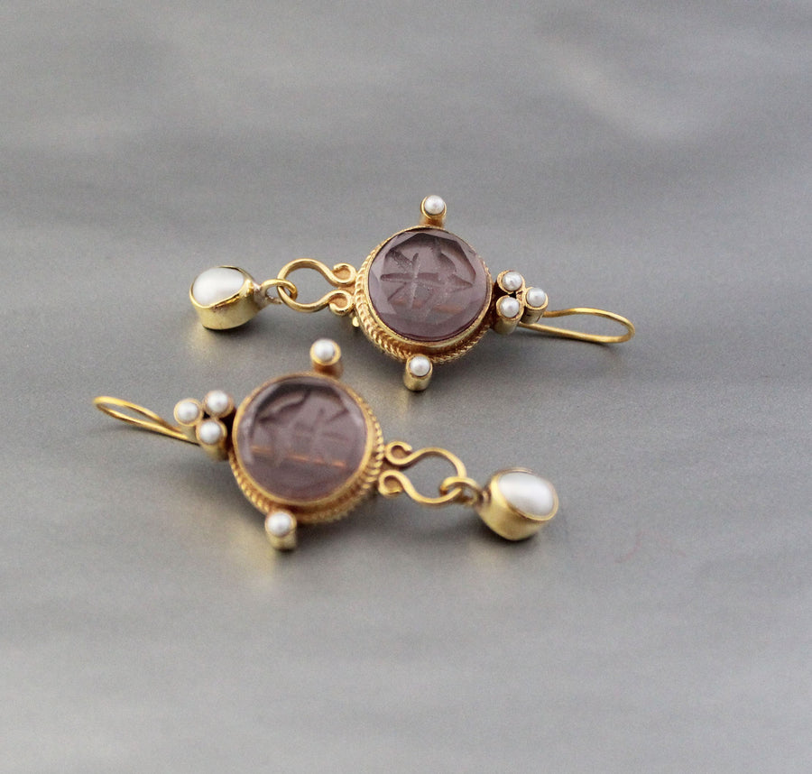 Purple Round Intaglio Earrings, 1920s Art Deco Style, Gold Plated, photo 5