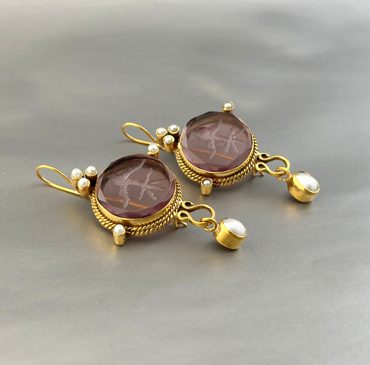 Purple Fleur-de-lis Intaglio Earrings, Gold and Pearl