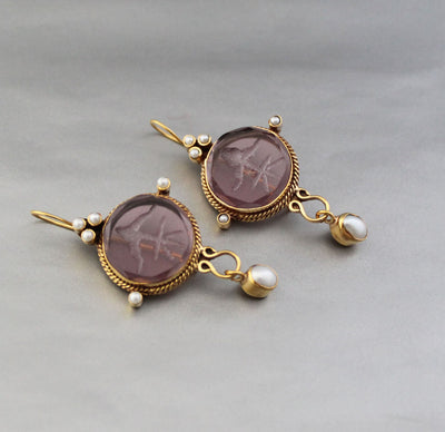 Purple Fleur-de-lis Intaglio Earrings, Gold and Pearl, photo 2