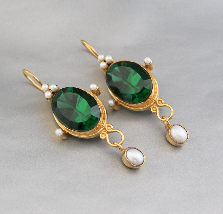 Green Glass Intaglio Earrings, Edwardian Style, 18K Gold, photo 2