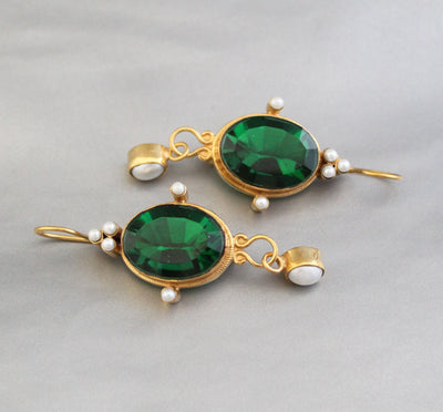 Green Glass Intaglio Earrings, Edwardian Style, 18K Gold, photo 6