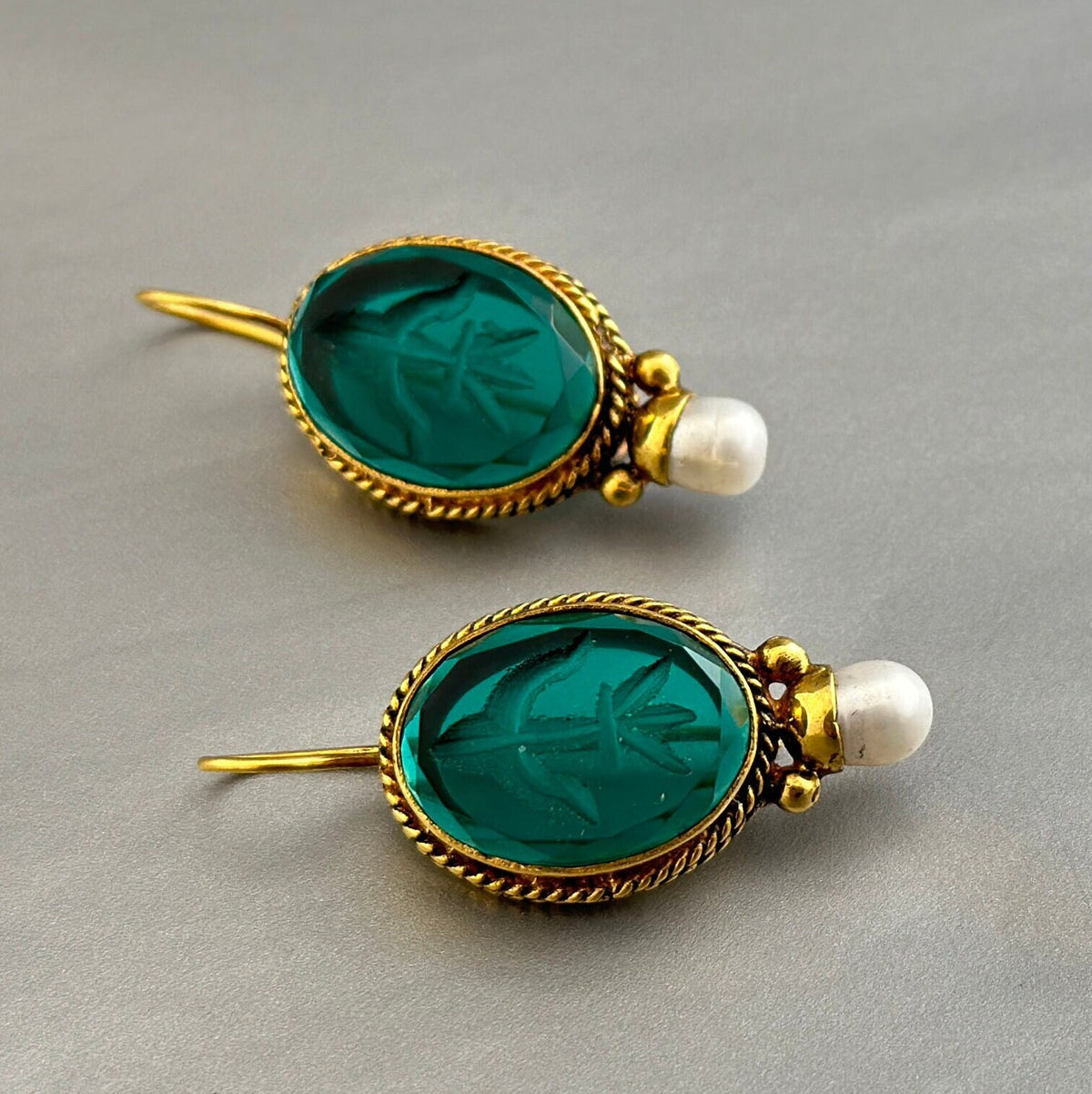 Green Glass Intaglio Earrings, Edwardian Gold and Pearl, photo 5