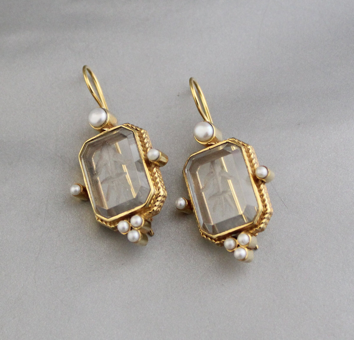 Intaglio Crystal Earrings, Edwardian Style, Brass with Pearls, photo 10