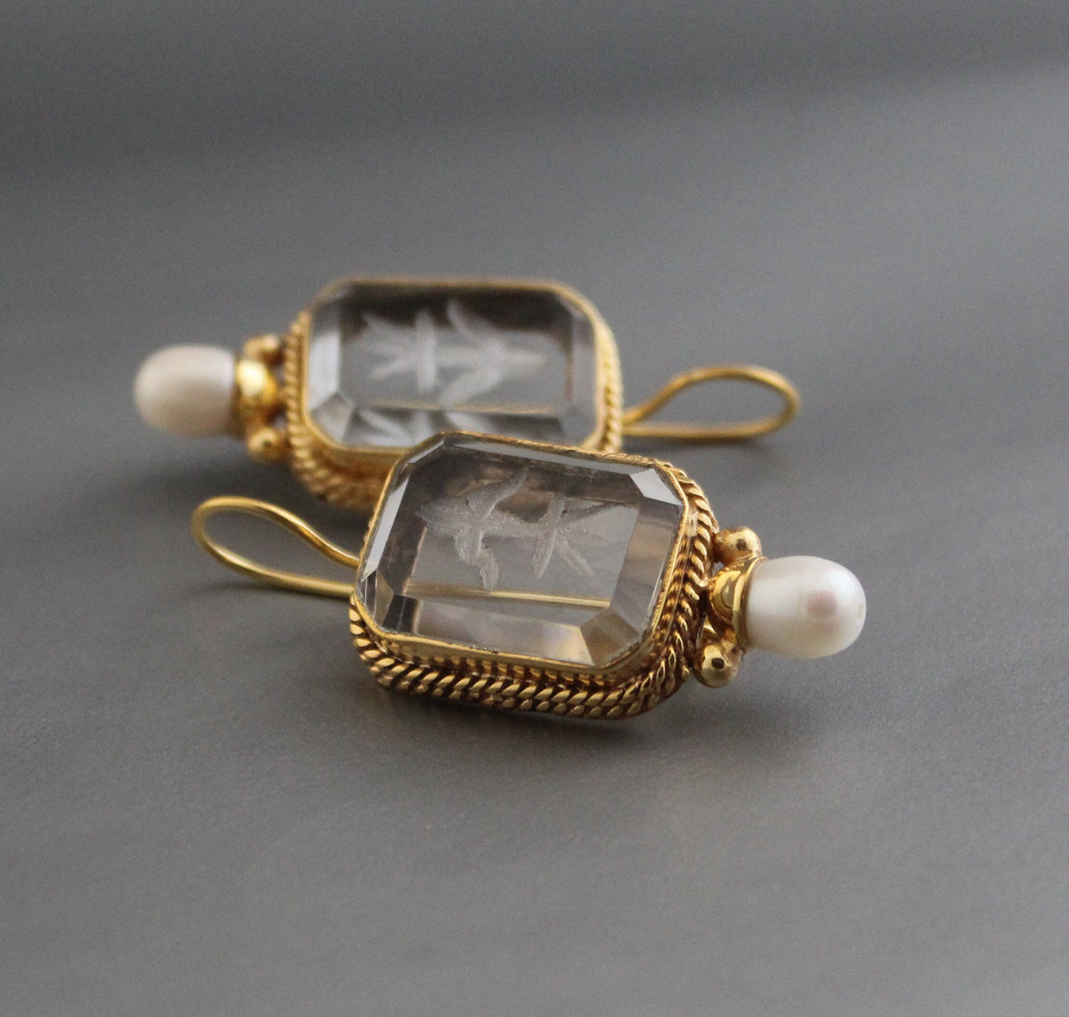 Clear Crystal Intaglio Earrings, Natural Pearl, Greek Roman Style, photo 4
