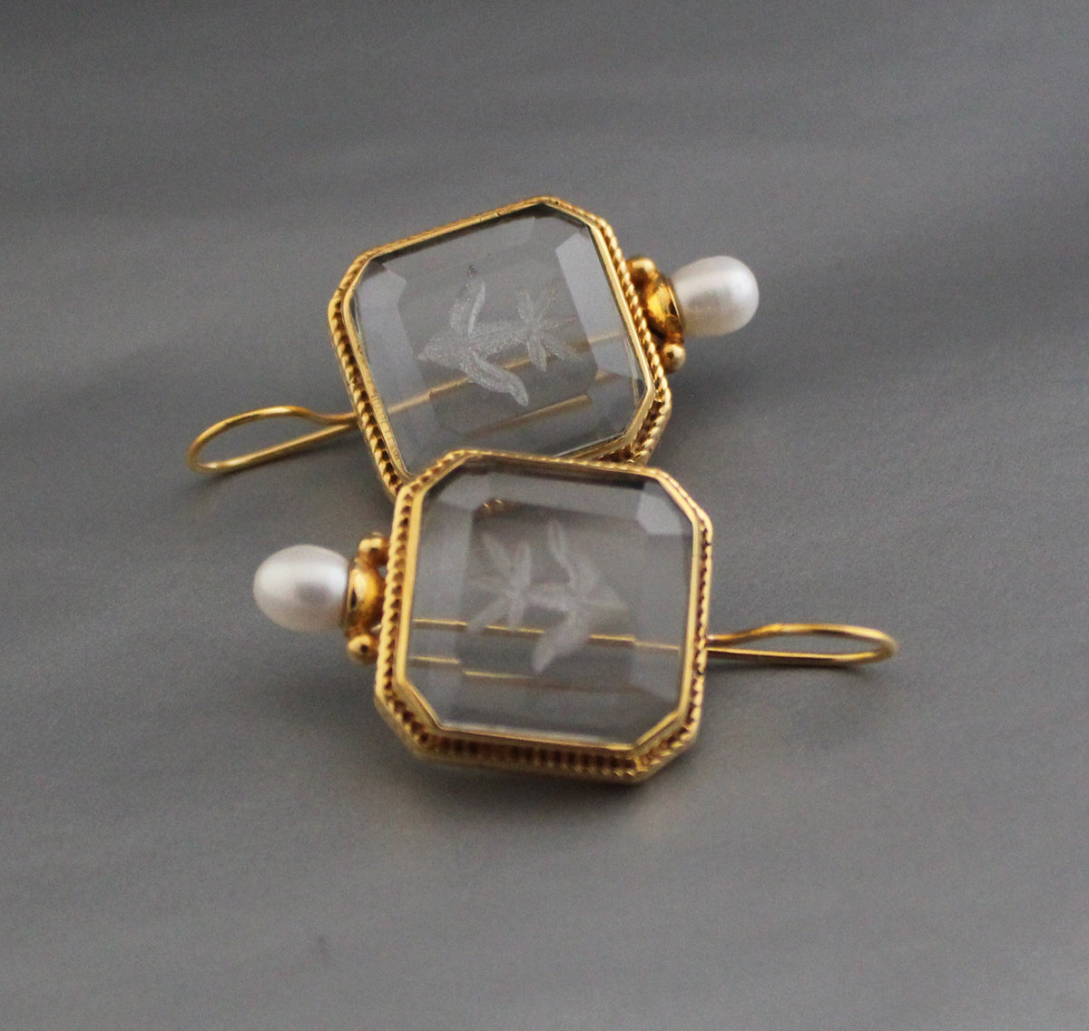 Clear Crystal Intaglio Earrings, 1920s Art Deco Engraved, Gold, photo 5