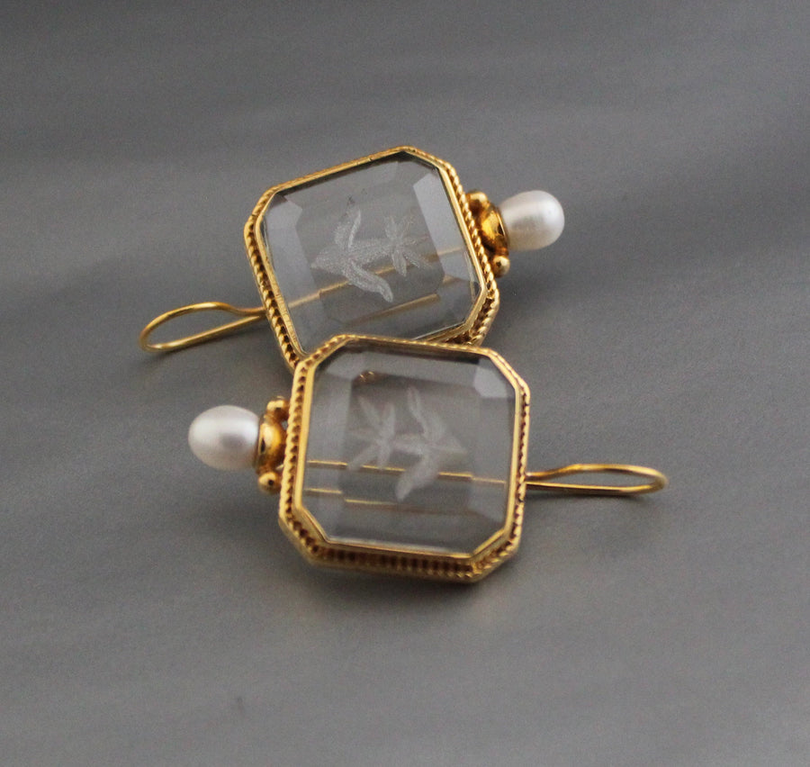 Clear Crystal Intaglio Earrings, 1920s Art Deco Engraved, Gold, photo 5