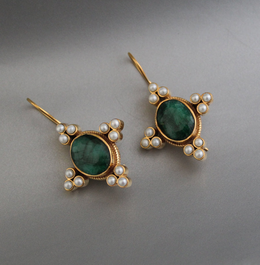 Emerald Oval Intaglio Earrings, 1920s Bridal Style, Gold, photo 7