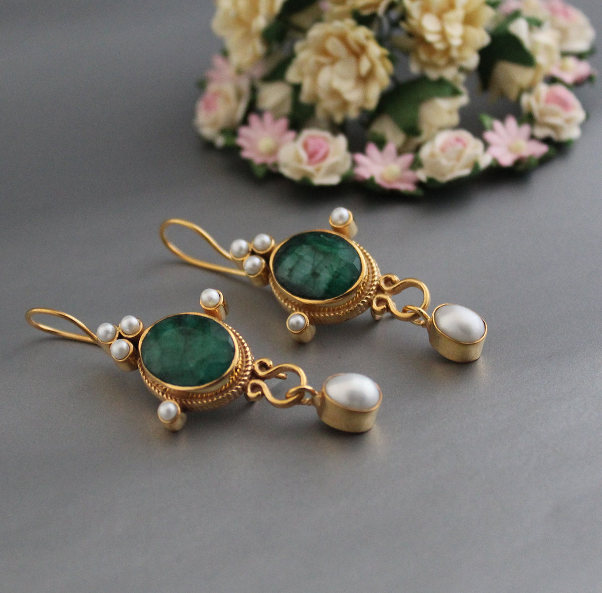 Emerald and Pearl Earrings, Art Nouveau Style, 18K Gold, photo 2