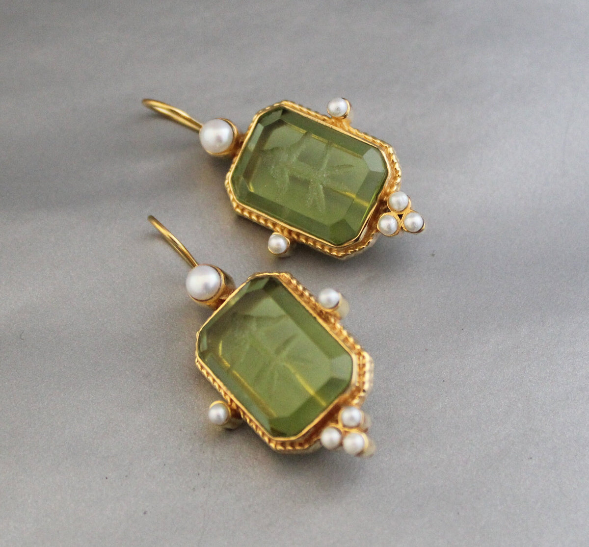 Olive Green Intaglio Crystal Earrings, Art Deco Style, Gold, photo 11