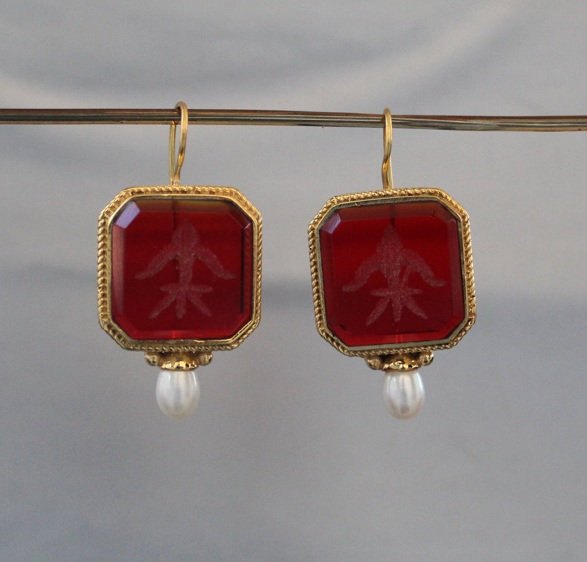 Red Glass Intaglio Hoop Earrings, Victorian Style, 14K Gold with Pearl, photo 2