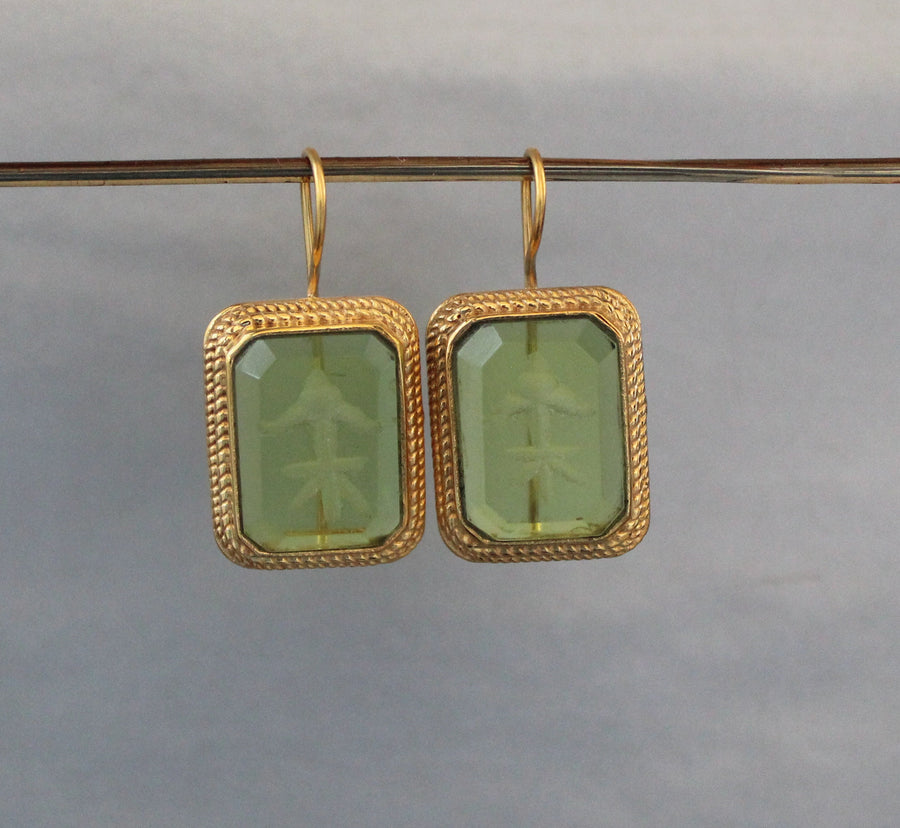 Green Glass Intaglio Earrings, Edwardian Art Deco Style, 18K Gold, photo 2