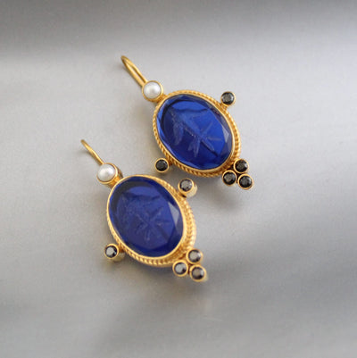 Blue Fleur-de-lis Intaglio Earrings, Vintage Gold Filled, photo 4