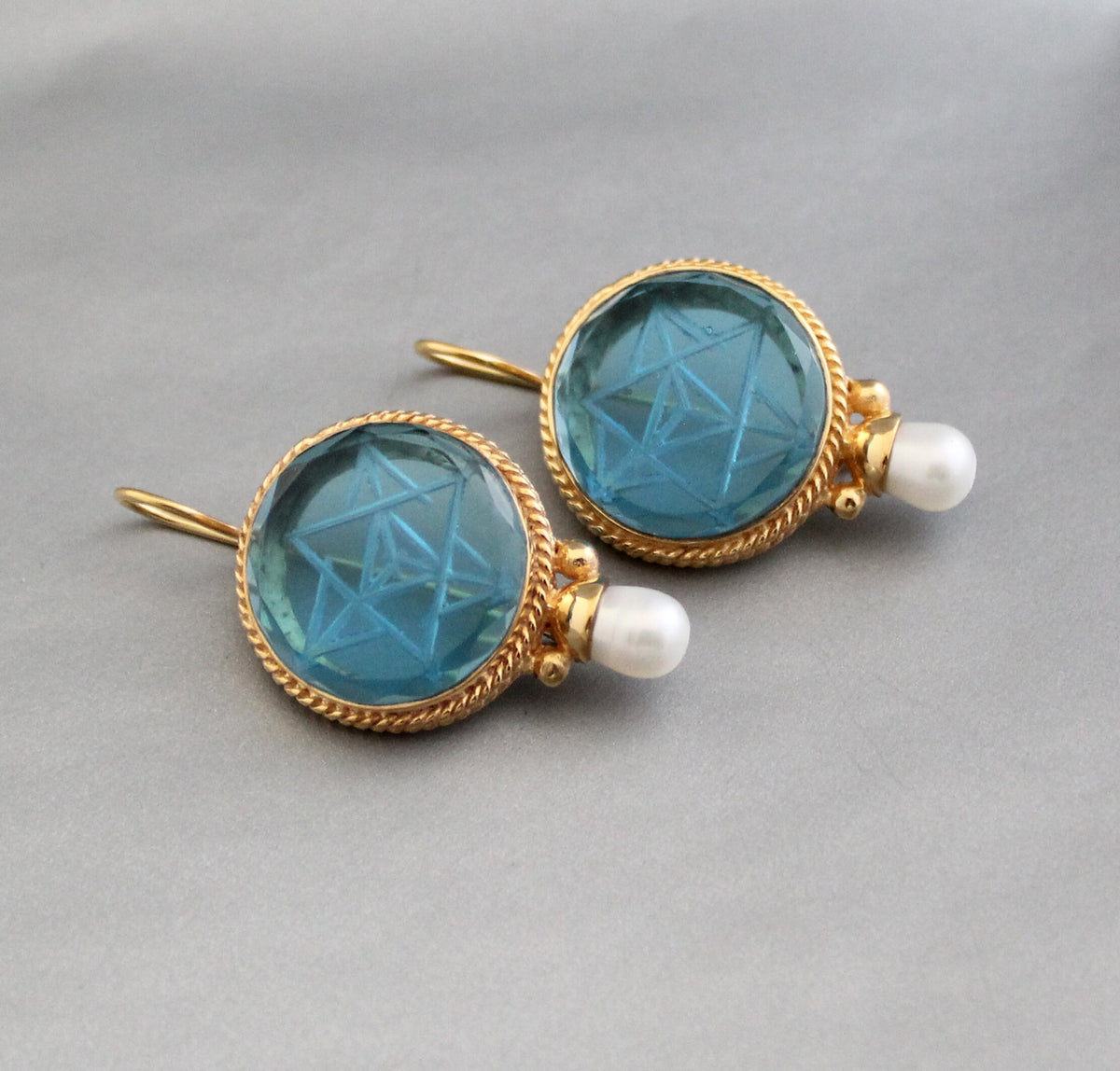 Blue Merkaba Intaglio Earrings, Victorian Pearl Style, Gold, photo 5