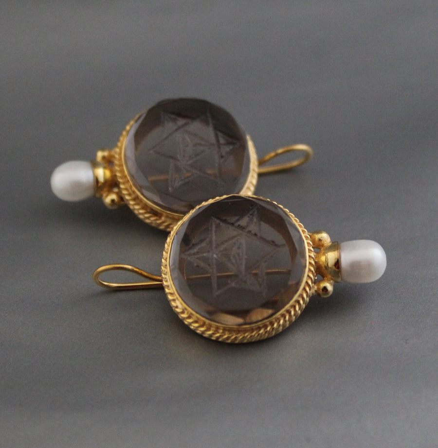 Merkaba Sacred Geometry Earrings, Gothic Gold, photo 7