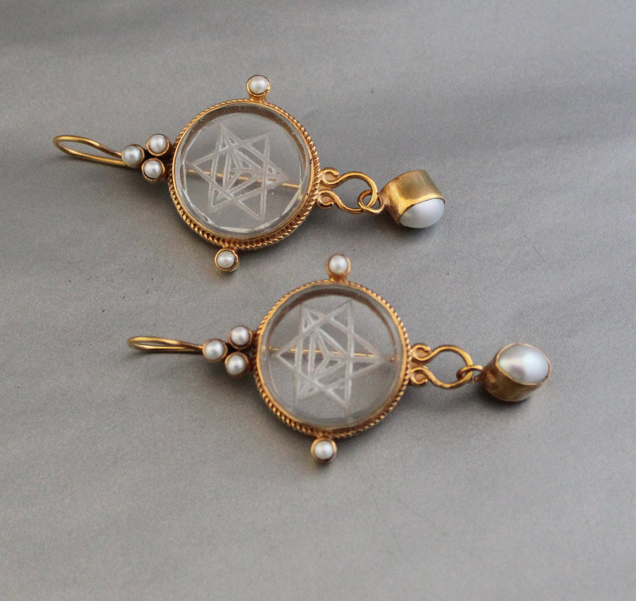 Clear Merkaba Intaglio Earrings, Sacred Geometry, Gold Plated with Pearls, photo 5