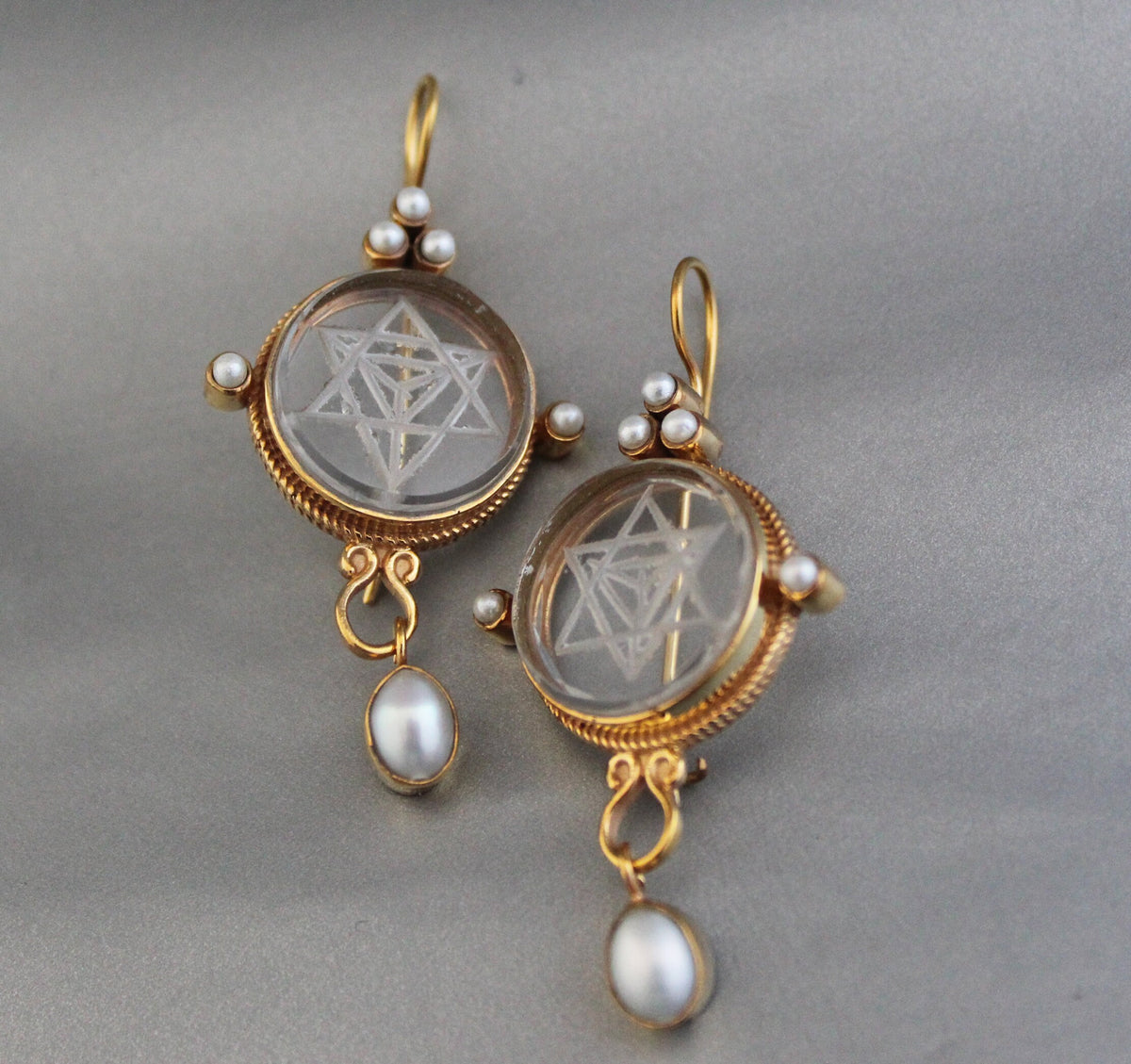 Clear Merkaba Intaglio Earrings, Sacred Geometry, Gold Plated with Pearls, photo 9