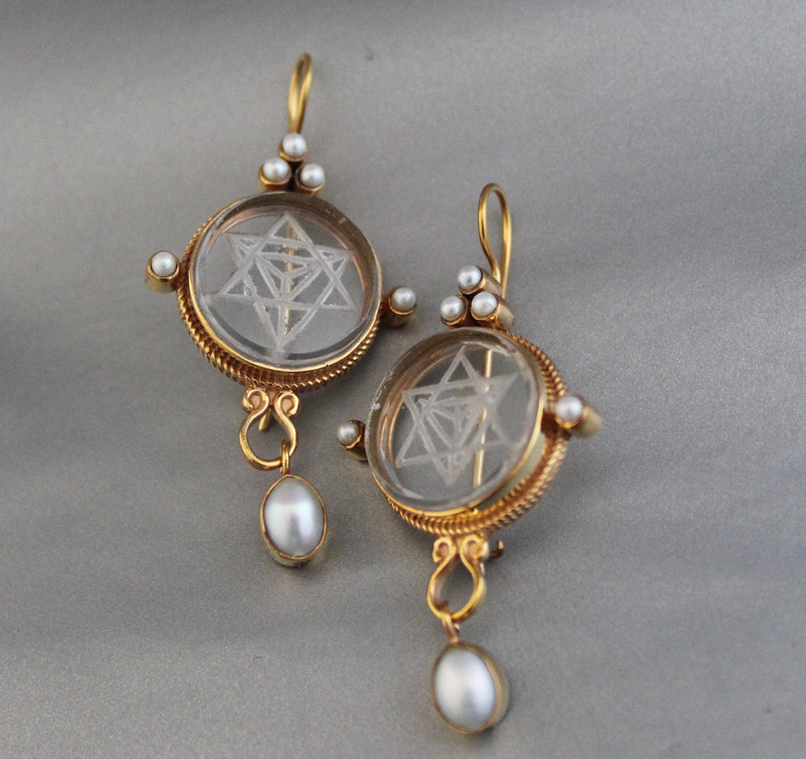 Clear Merkaba Intaglio Earrings, Sacred Geometry, Gold Plated with Pearls, photo 9