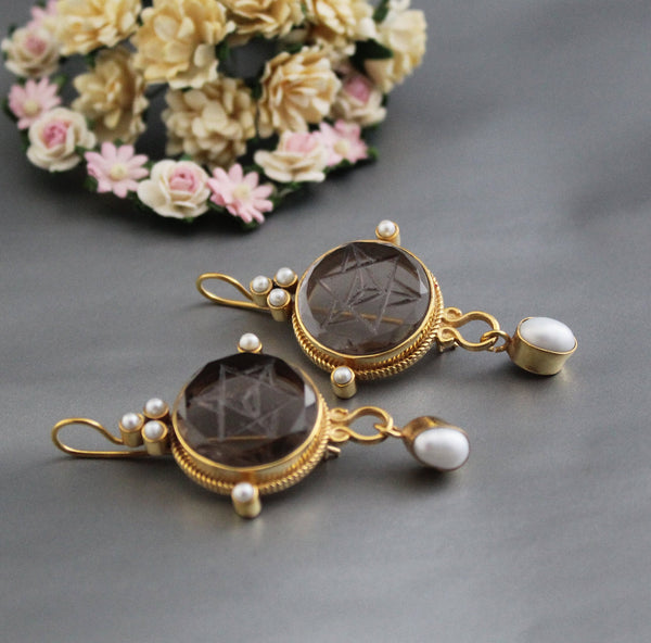 Brown Merkaba Intaglio Earrings, Victorian Style, Gold with Pearls
