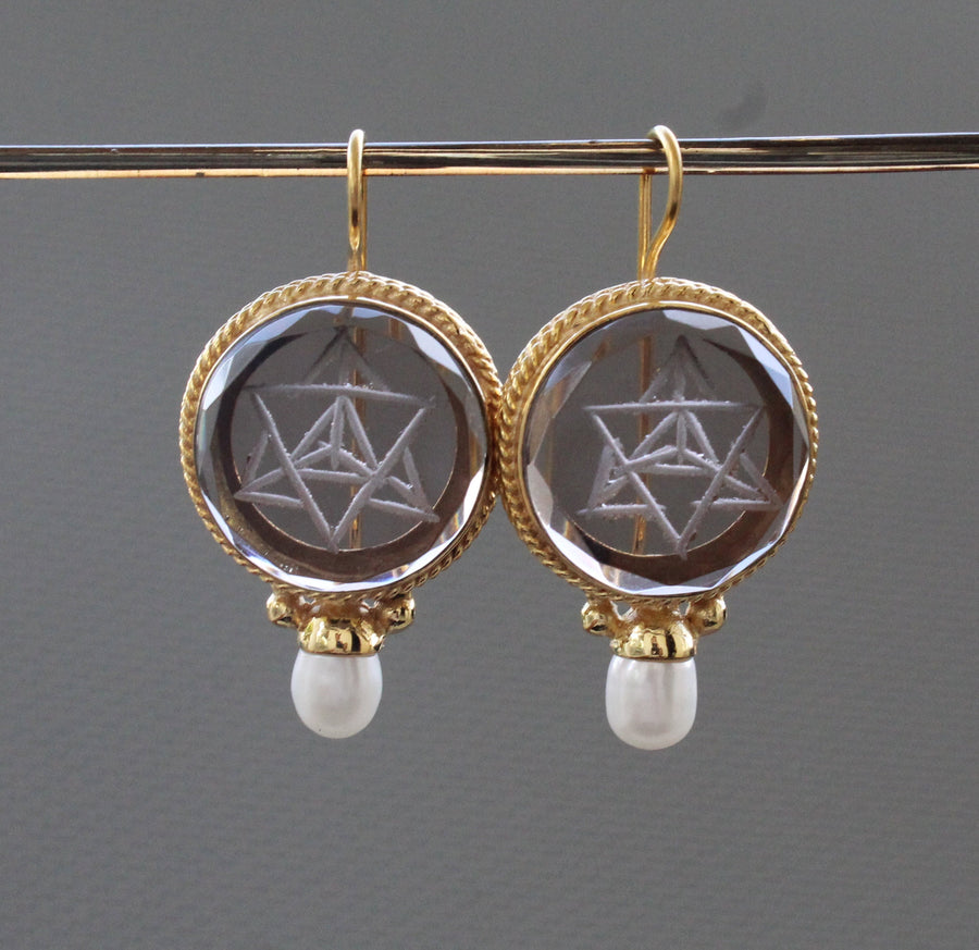 Merkaba Sacred Geometry Earrings, Gothic Gold, photo 4