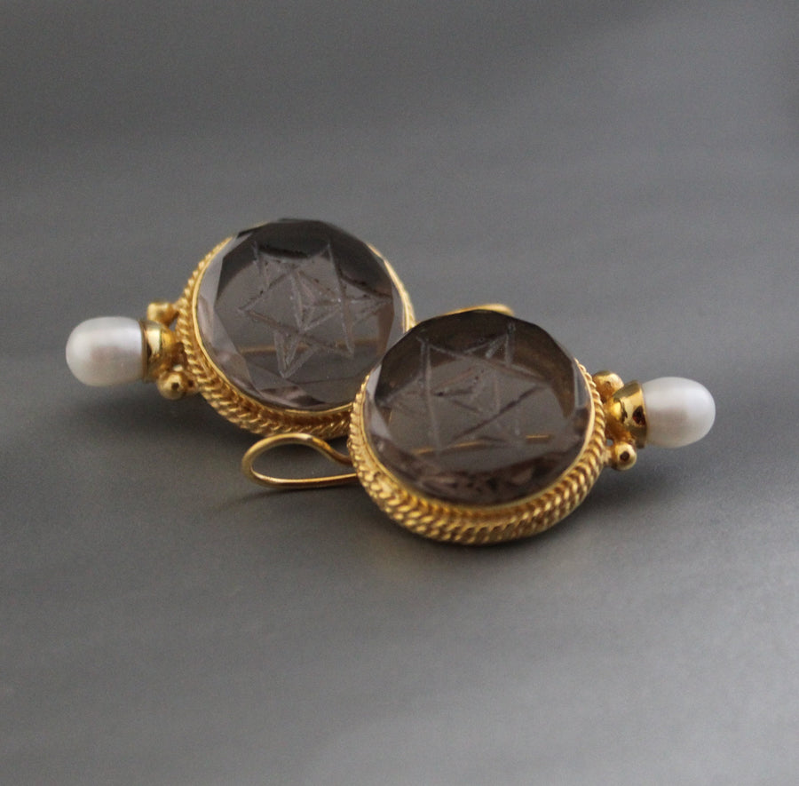 Merkaba Sacred Geometry Earrings, Gothic Gold, photo 9