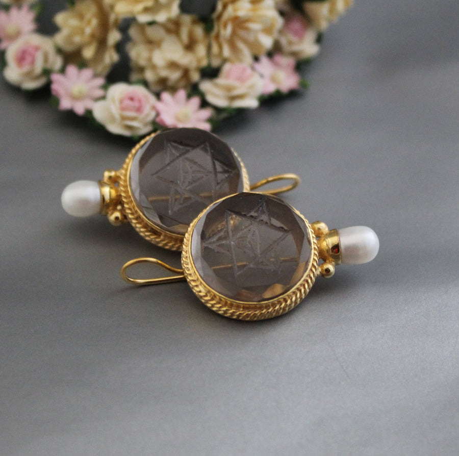 Merkaba Sacred Geometry Earrings, Gothic Gold, photo 6