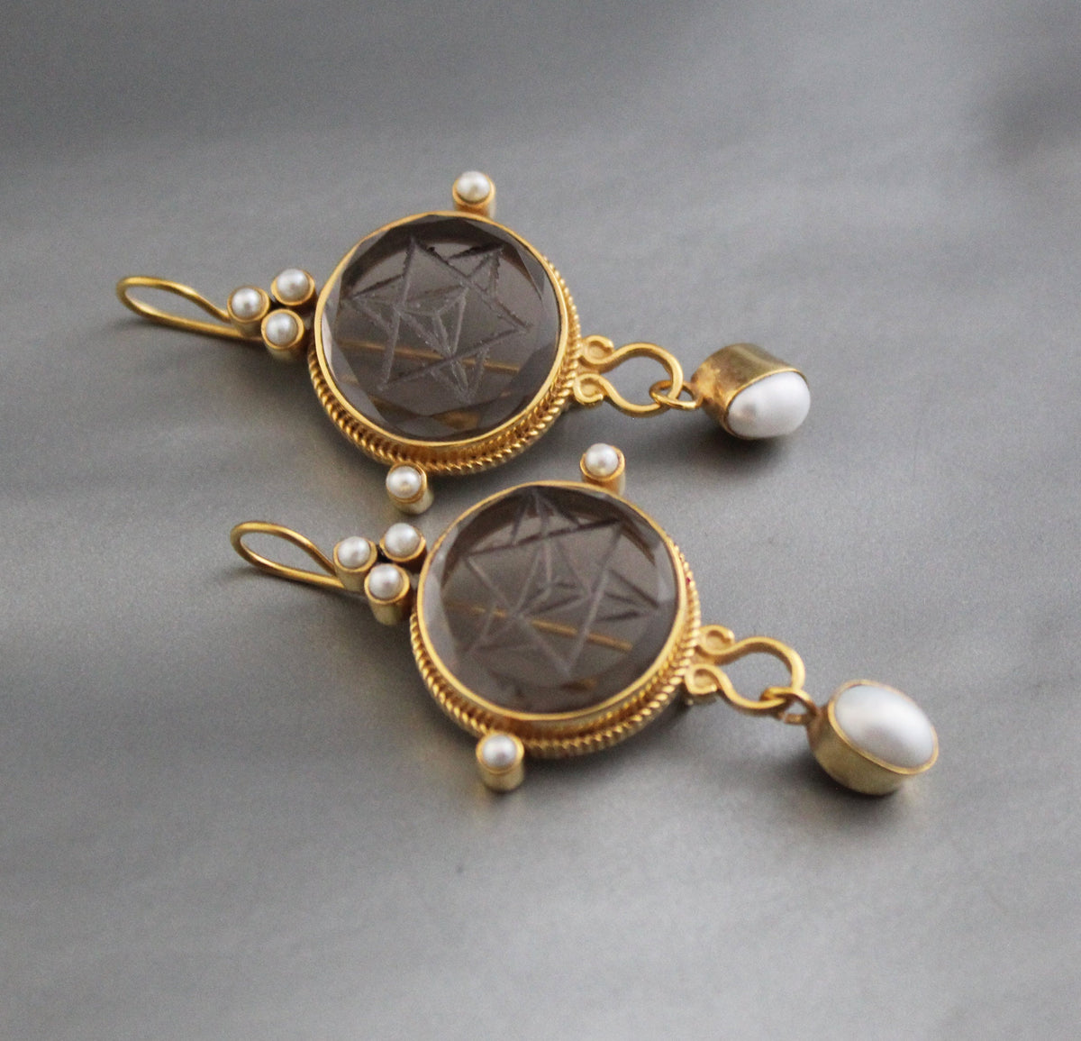 Brown Merkaba Intaglio Earrings, Victorian Style, Gold with Pearls, photo 2
