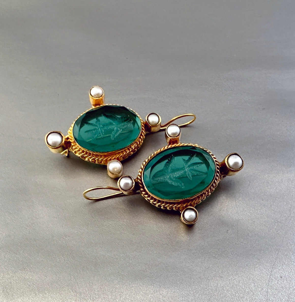 Green Glass Intaglio Earrings, Oval Pearl Accent, 18K Gold, photo 7