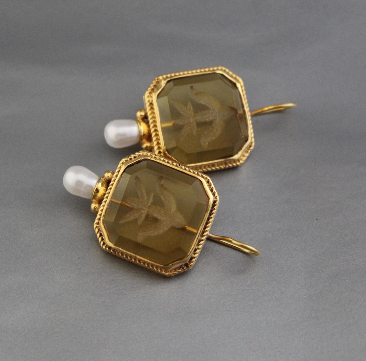 Yellow Intaglio Earrings, Victorian Art Deco Style, Brass, photo 9
