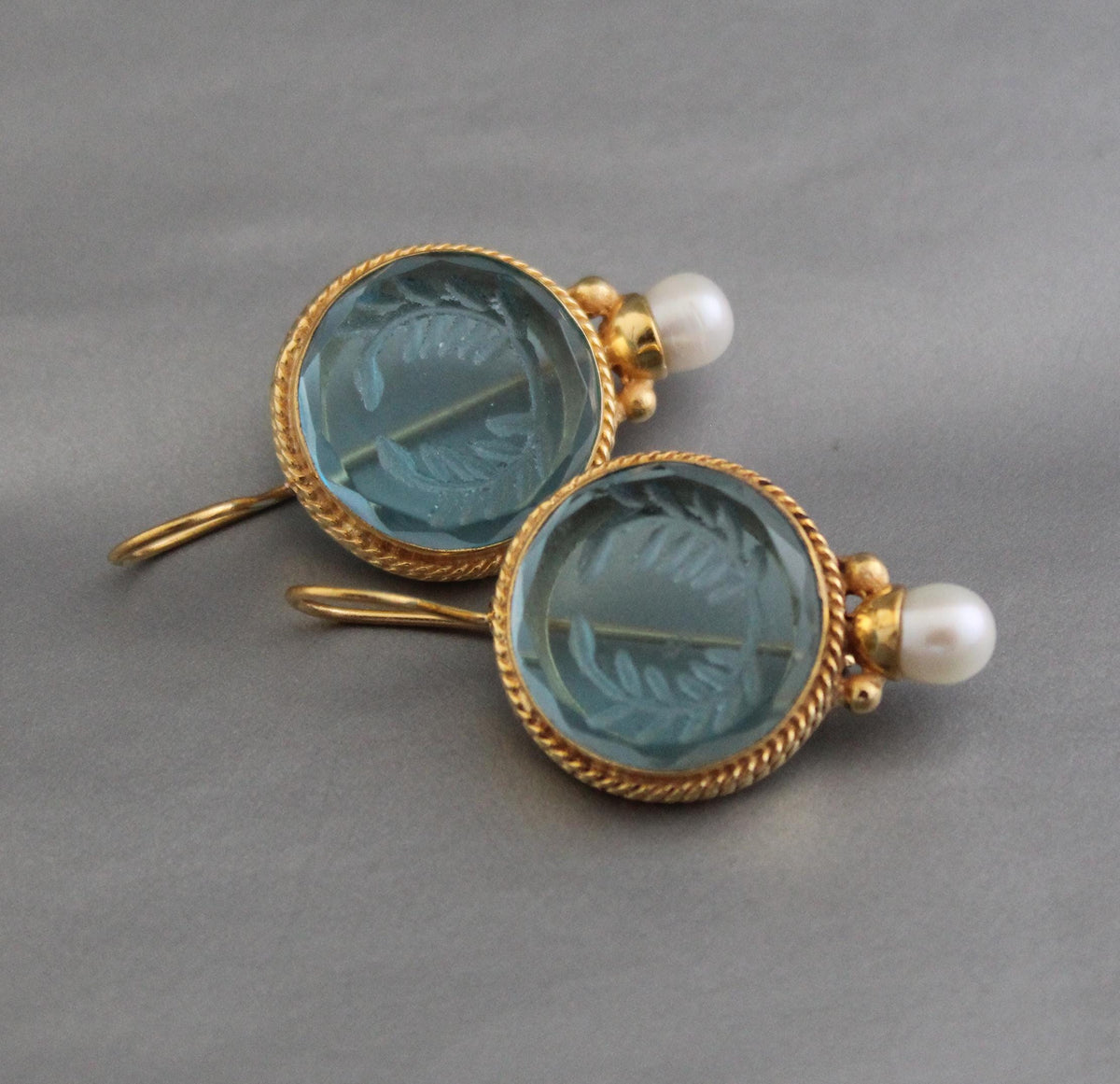 Blue Laurel Wreath Intaglio Earrings, Art Nouveau Style, Gold, photo 7