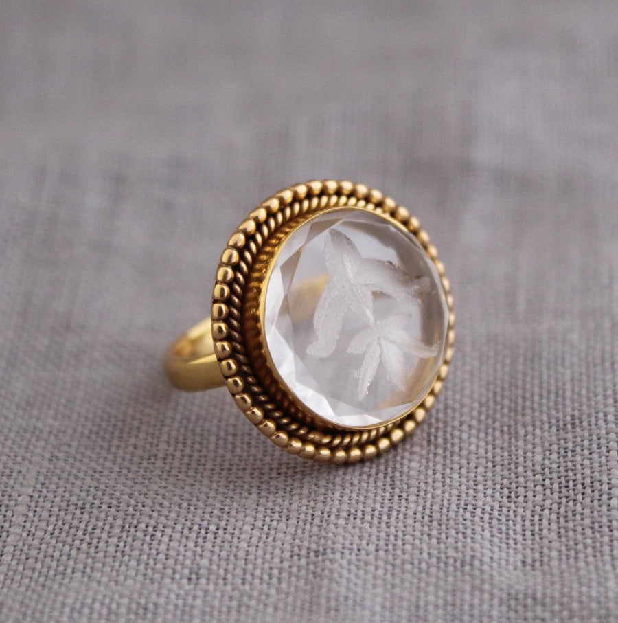 Clear Fleur-de-lis Intaglio Ring, Victorian Statement Ring, Gold Plated, photo 2