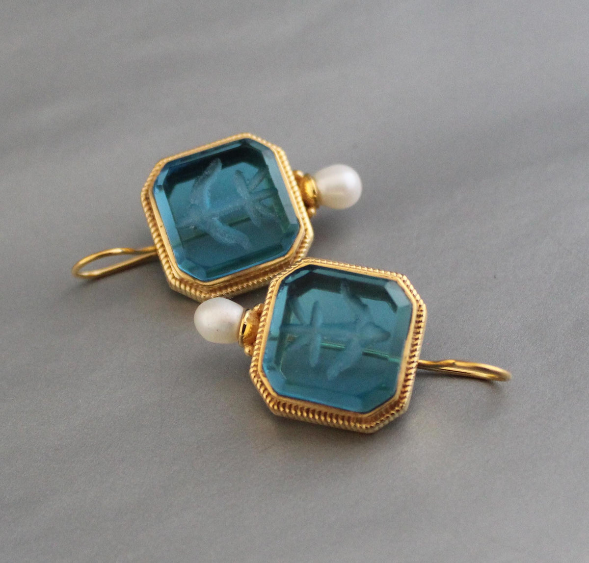 Blue Glass Intaglio Earrings, Victorian Vintage Gold, photo 2