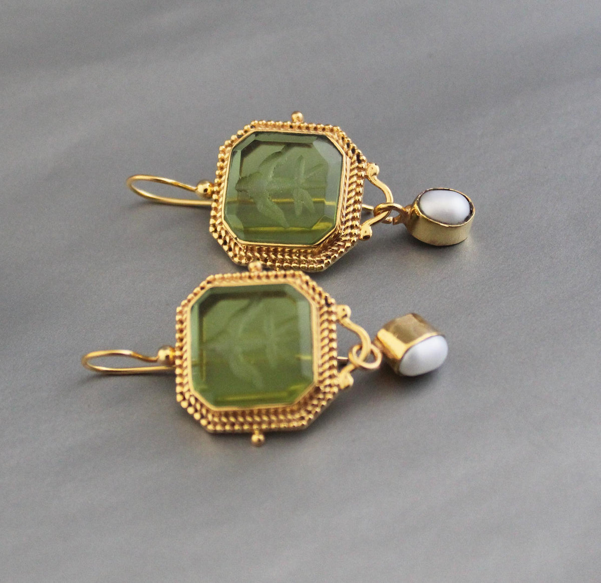 Green Intaglio Drop Earrings, Victorian Art Deco Gold, photo 7