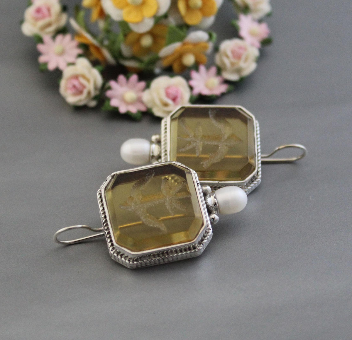 Yellow Intaglio Earrings, Victorian Dangles, Gold, photo 2