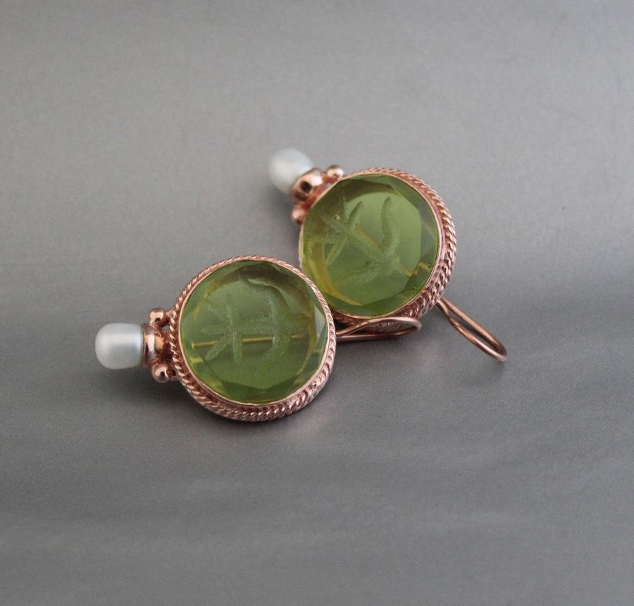 Green Fleur-de-lis Intaglio Earrings, Vintage Pearls, Rose Gold, photo 5